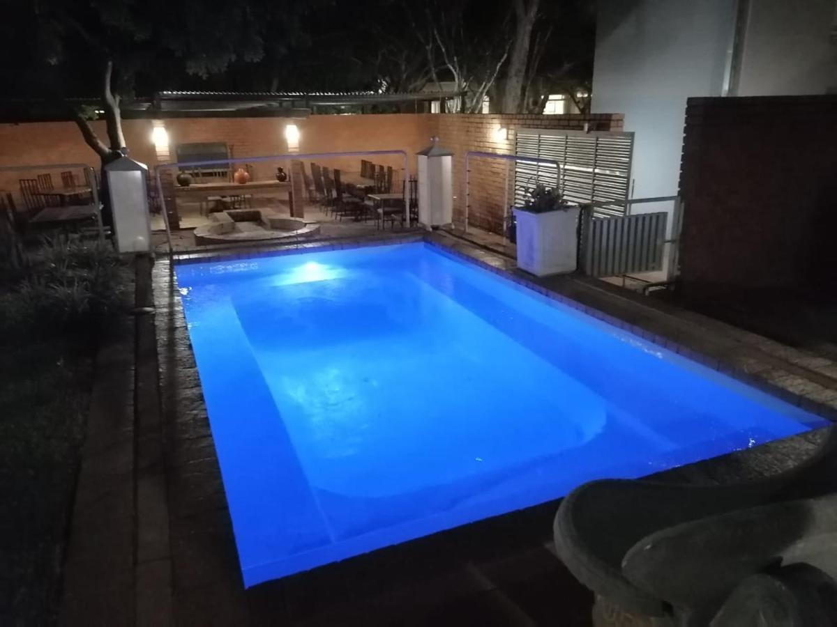Villa Paradiso Hartbeespoort Exterior foto